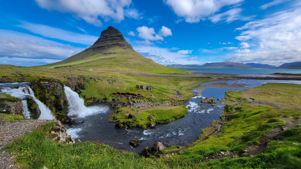 Kirkjufell in Iceland Game of Thrones digital photograph download